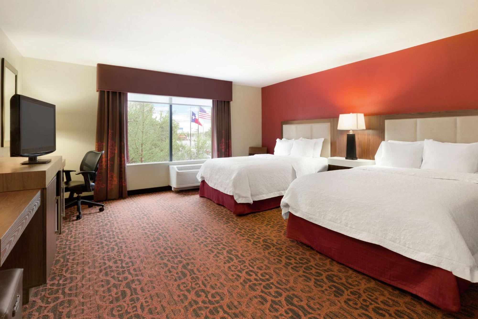 Hampton Inn Wichita Falls-Sikes Senter Mall Экстерьер фото