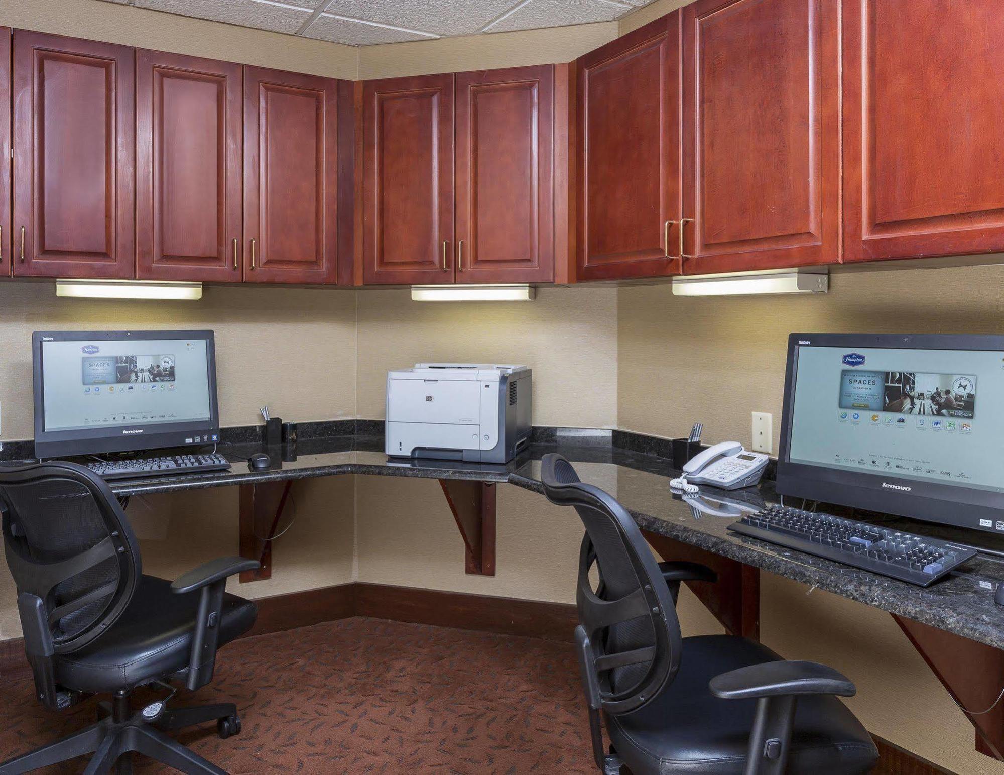 Hampton Inn Wichita Falls-Sikes Senter Mall Экстерьер фото